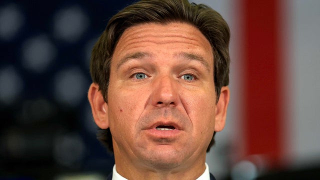 desantis.jpg 