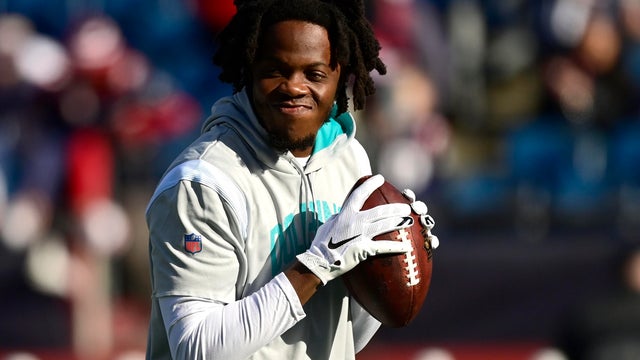 Miami Dolphins v New England Patriots 
