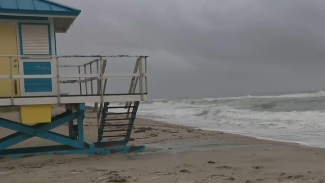 hollywood-beach.jpg 